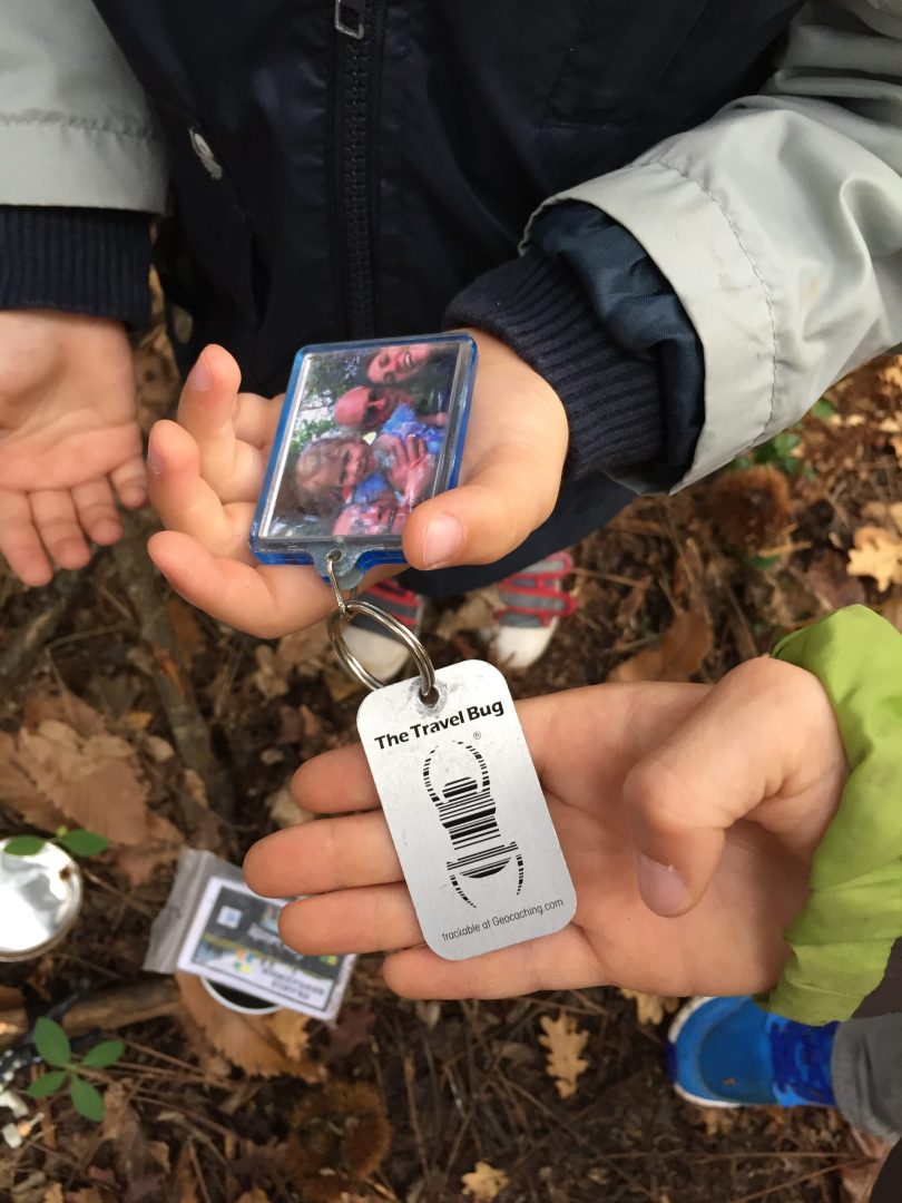 Travel Bug dans la cache 4