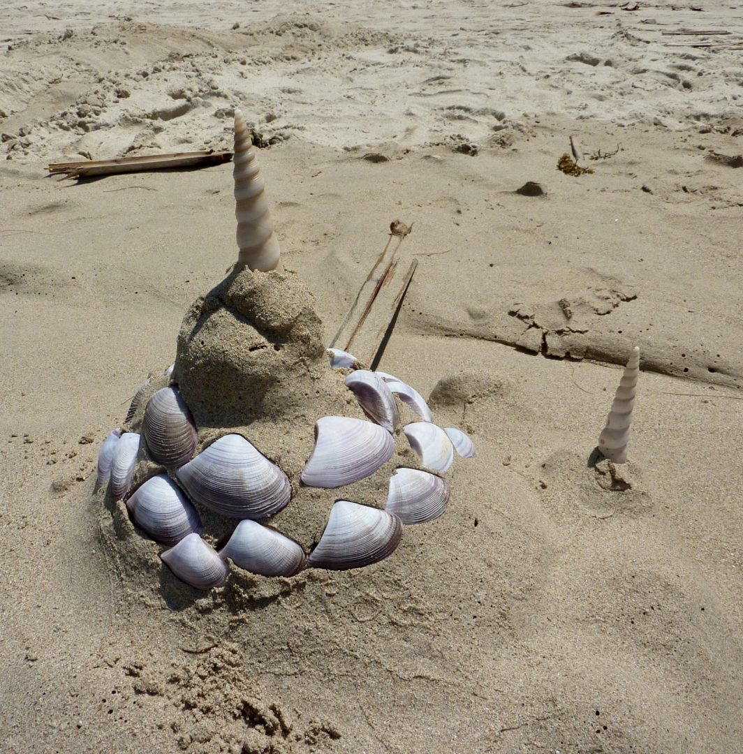 Mausolée construit sur la plage de Pak Weep Beach