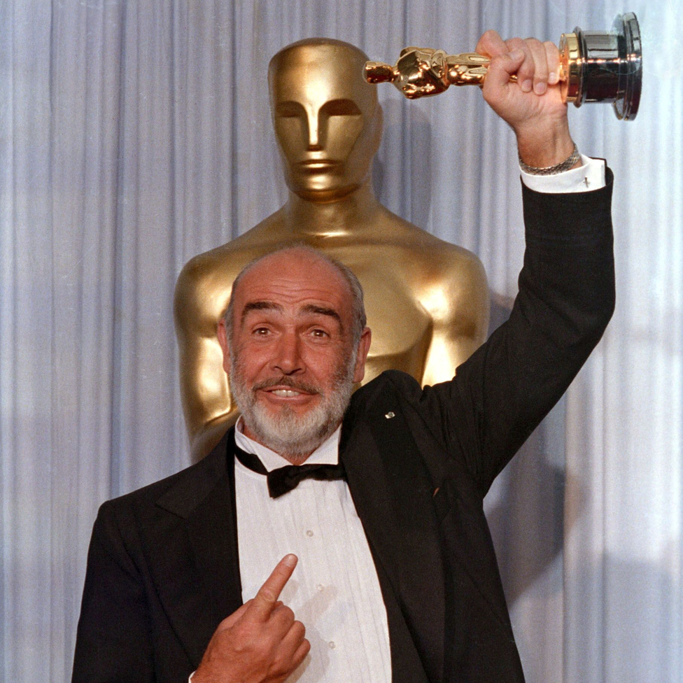 Un oscar pour Sean Connery (meilleur acteur dans un second rôle !)