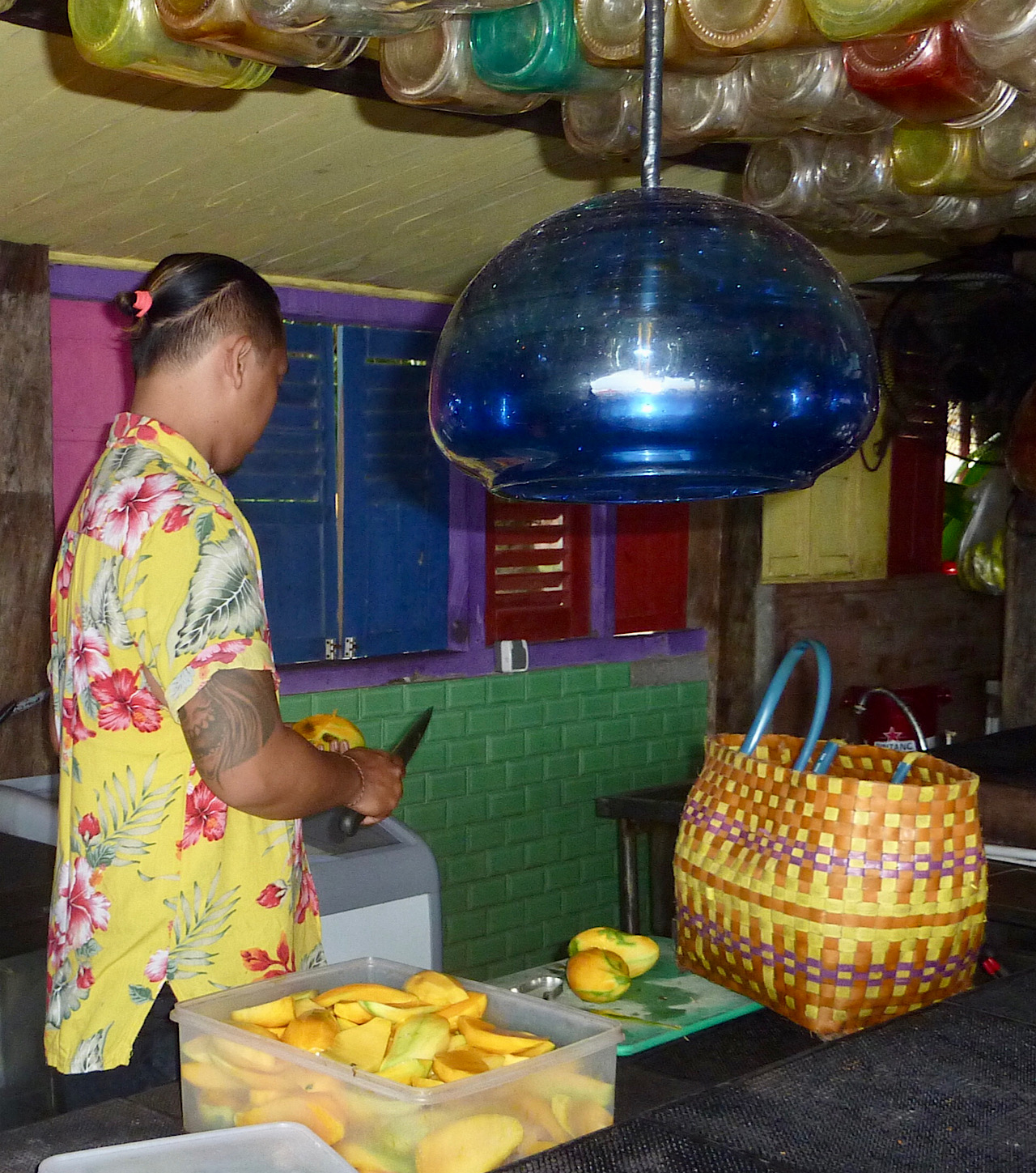 Préparation des mangues fraîches (un délice)