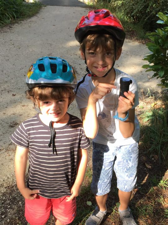 Les chercheurs après une découverte Les chercheurs après une découverte