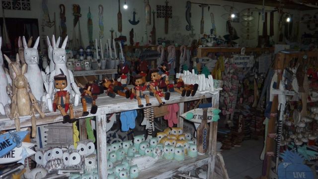 Le bric à brac dans la boutique